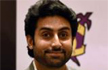 Abhishek criticises Jet Airways after his flight delayed